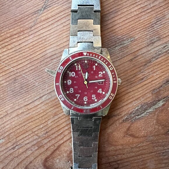 Swiss Army Red Face Watch - Picture 5 of 5